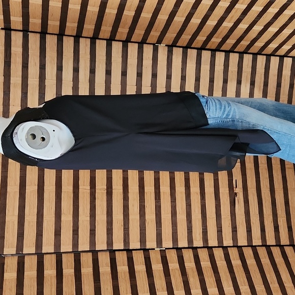 Bcbgmazazria chiffon sequin keyhole top - Picture 6 of 11